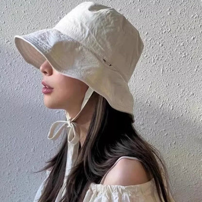 Foldable Wide Brim Breathable Bucket Hat With Strap