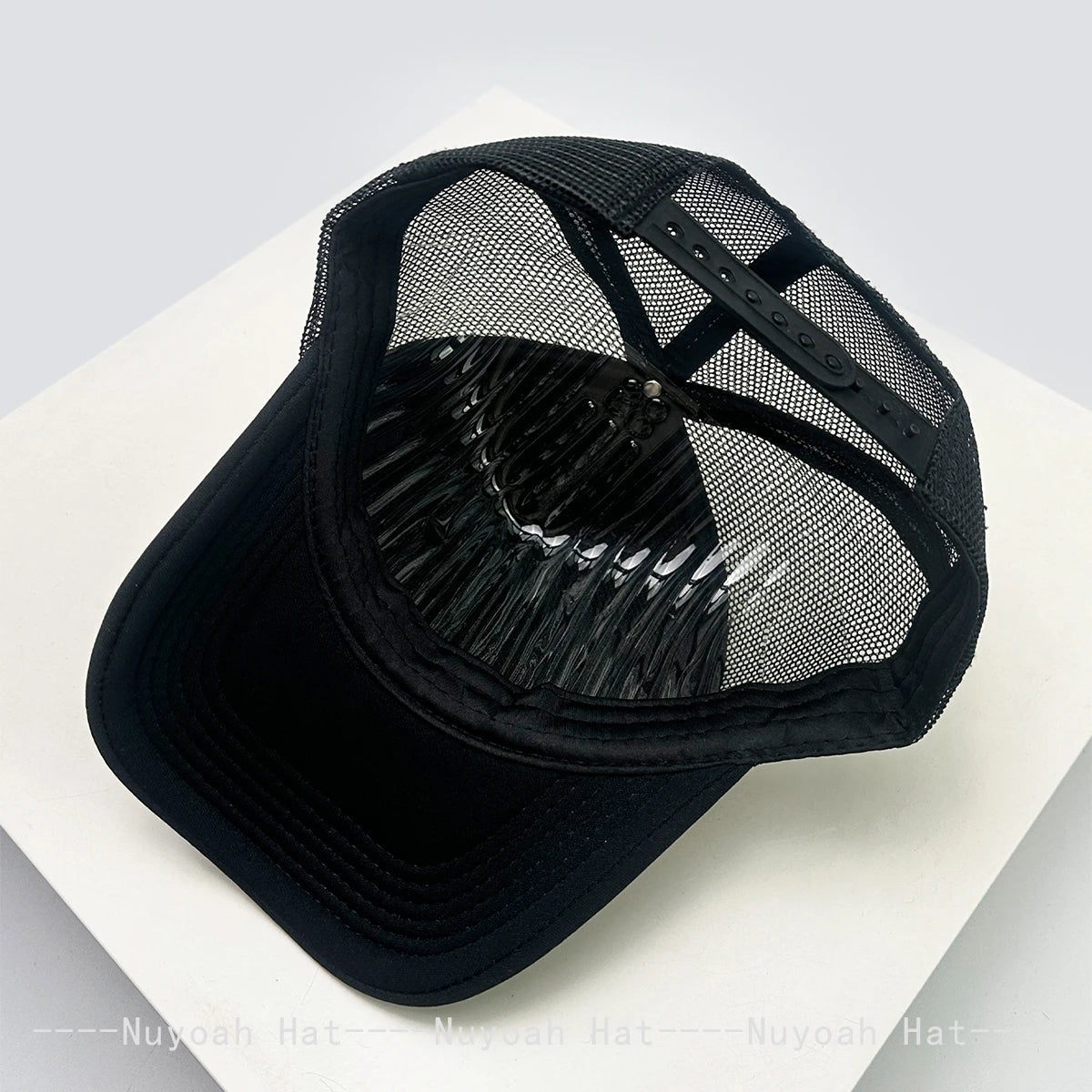 Cartoon Graffiti Printed Colorblock Mesh Snapback Cap
