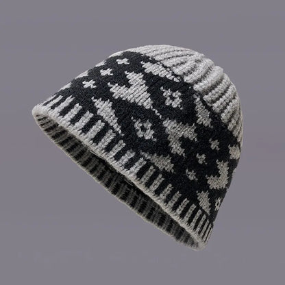 Vintage Hat With Small Face And Versatile Yarn Hat