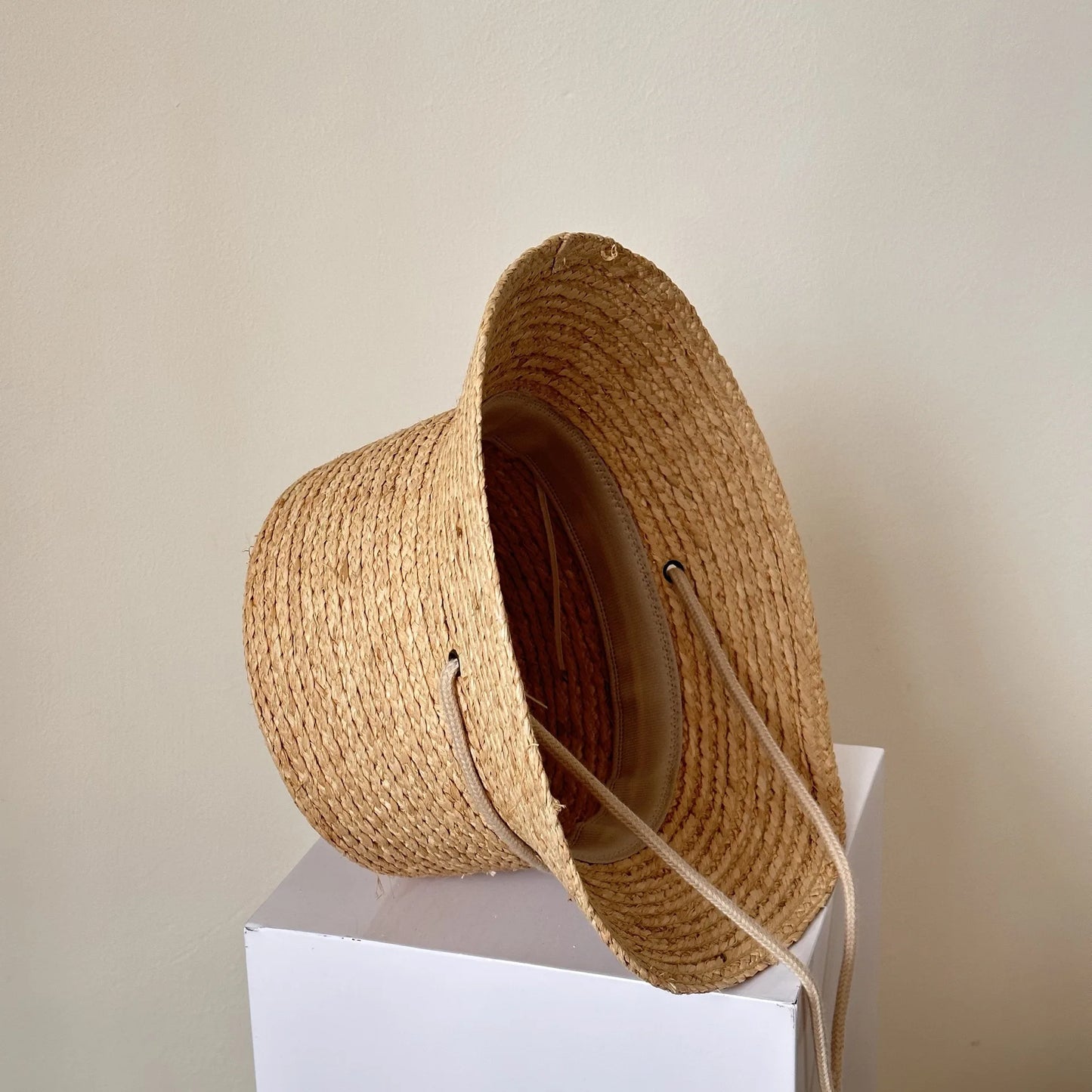 New Fashion Handmade Raffia Bucket Hats Size 54-58cm