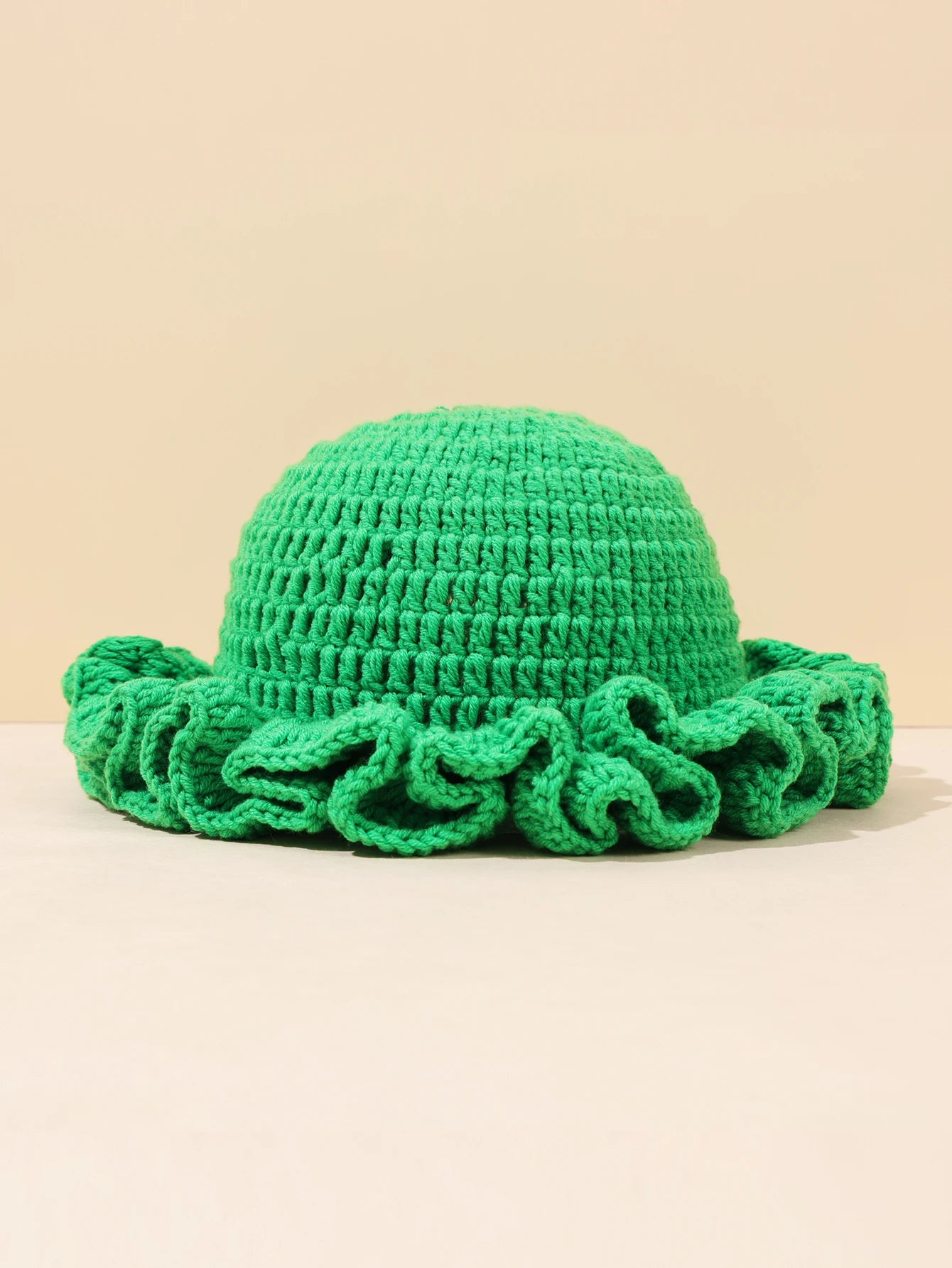 Women Vintage Crochet Black Ruffled Bucket Hat