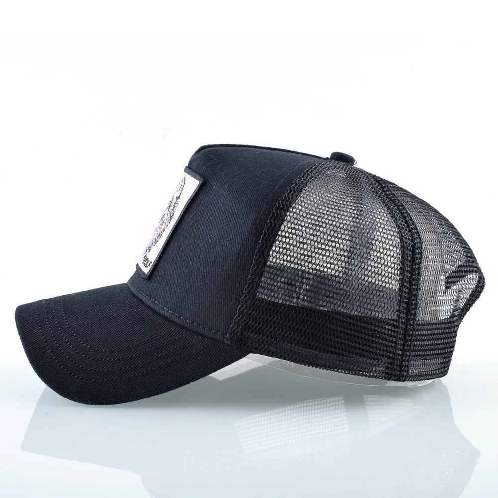 Embroidery Wolf Snapback Trucker Cap