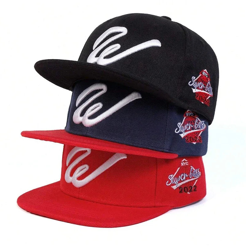 Unisex W Letter Embroidered Snapback Cap