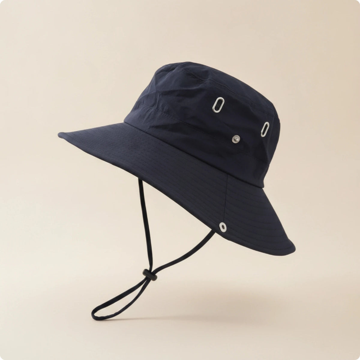 Breathable Wide Brim Bucket Hat With Chin Strap