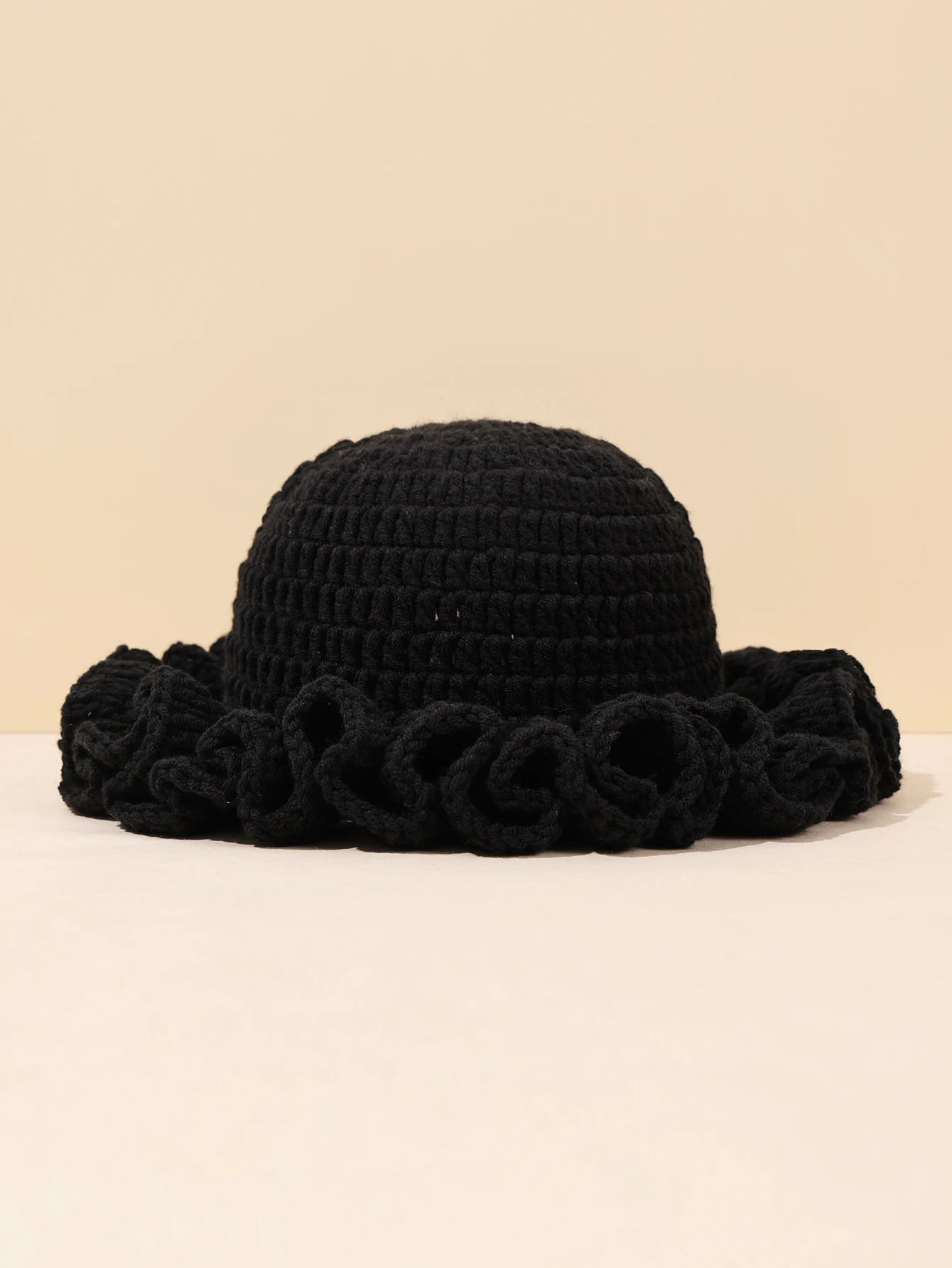Women Vintage Crochet Black Ruffled Bucket Hat
