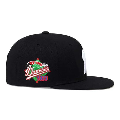 Unisex P Letter Embroidered Snapback Cap