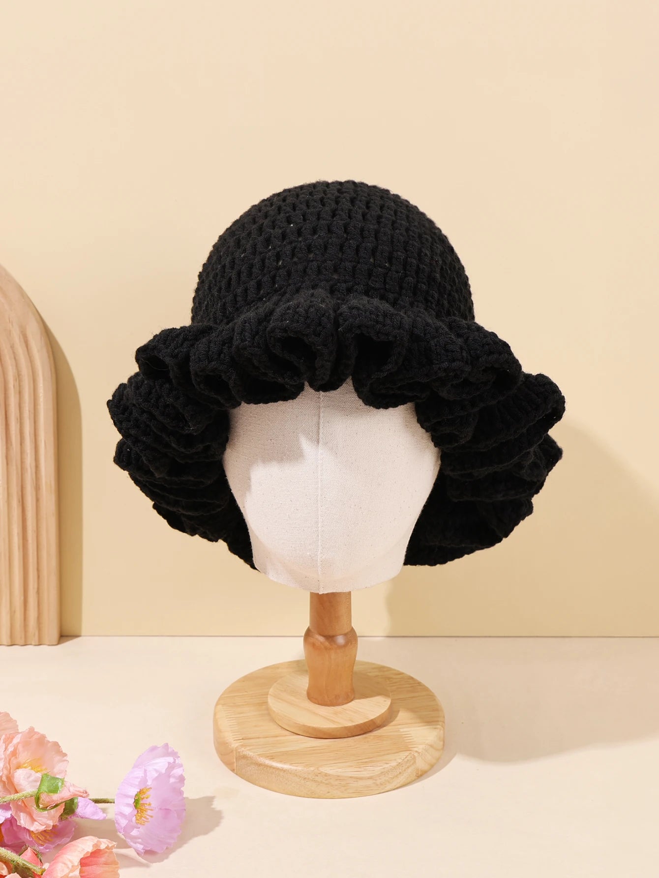 Women Vintage Crochet Black Ruffled Bucket Hat