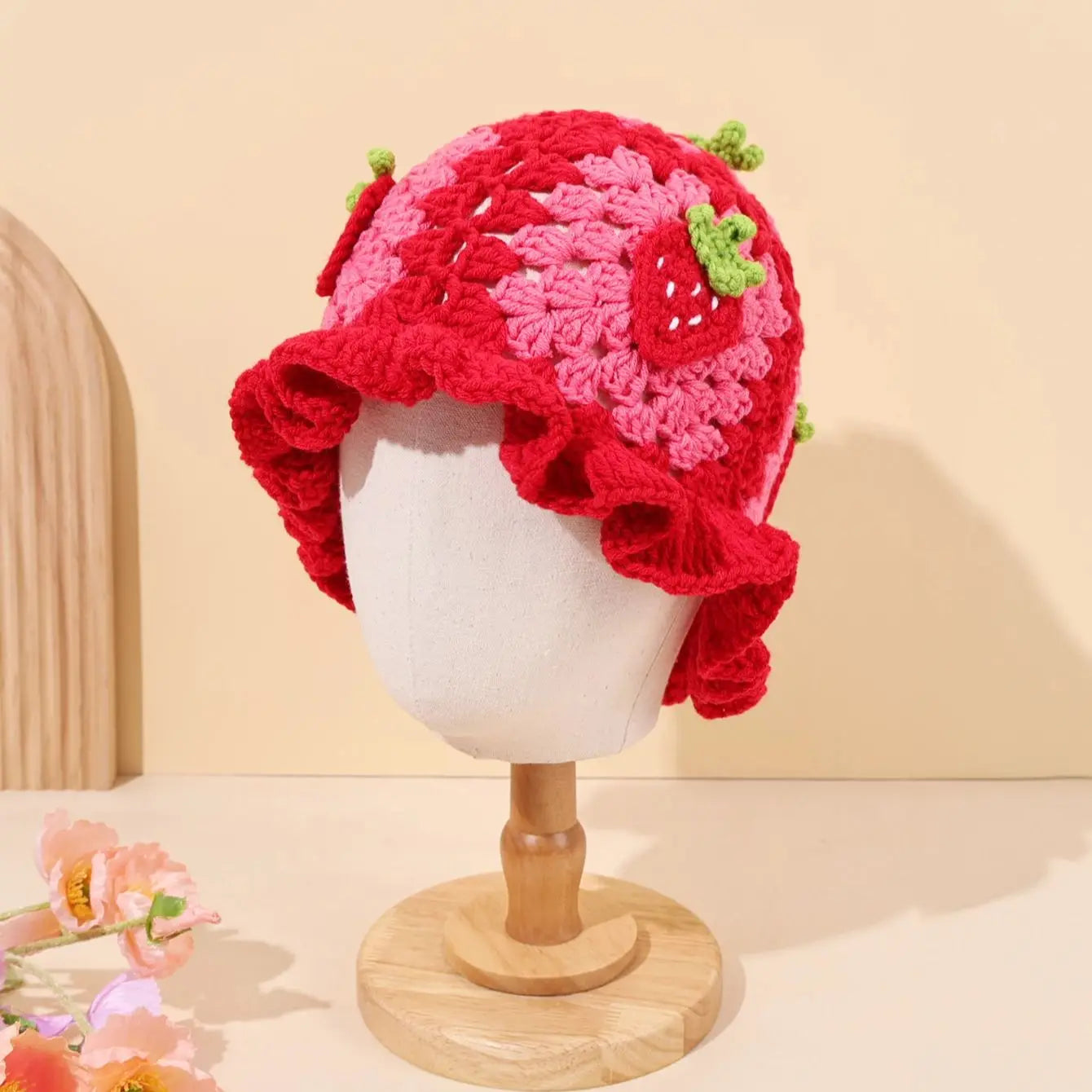 Women Strawberry Embroidery Wool Bucket Hat