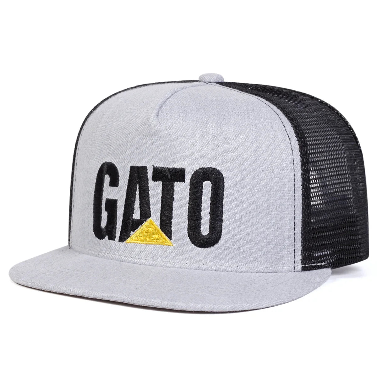 Gato Letter Embroidered Mesh Snapback Cap