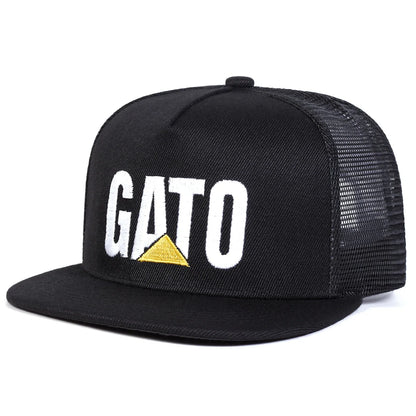 Gato Letter Embroidered Mesh Snapback Cap