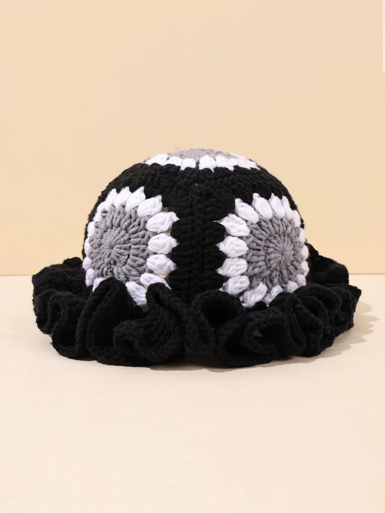 Vintage Spliced Crochet Winter Bucket Hat