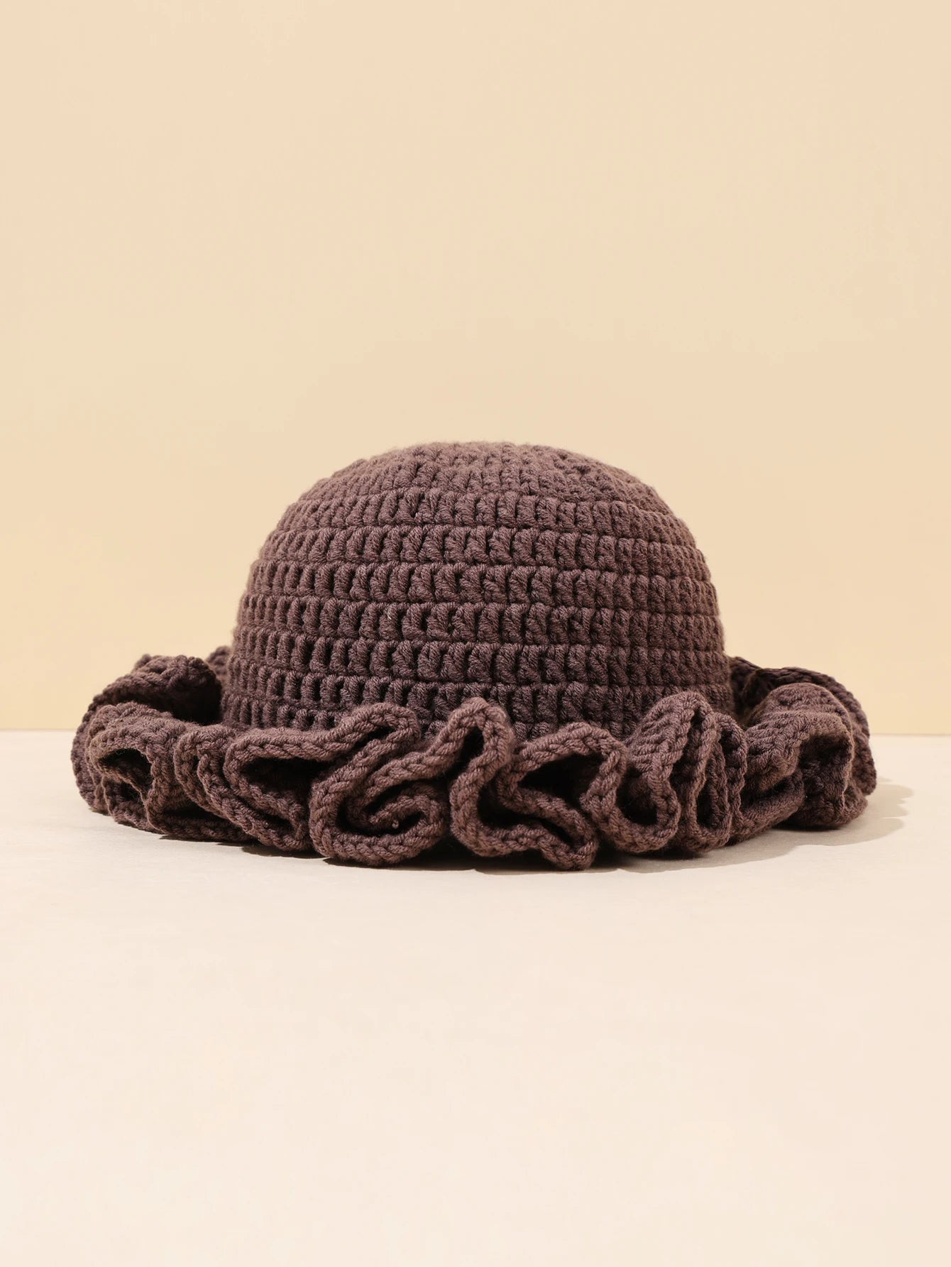 Women Vintage Crochet Black Ruffled Bucket Hat
