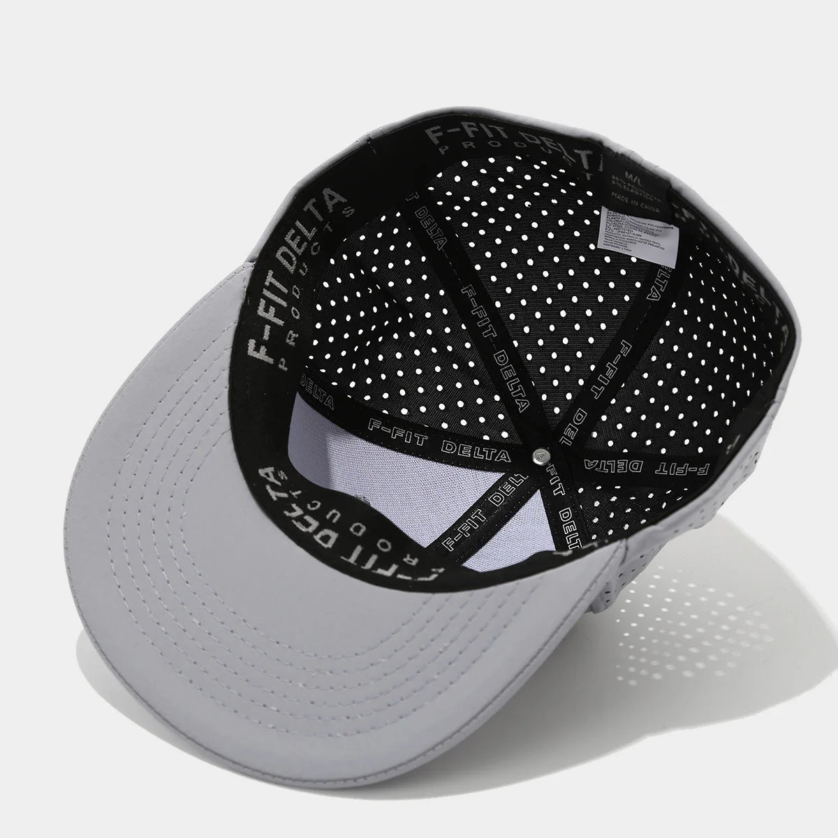 Full Closed Flat Brim Breathable Mesh Snapback Cap